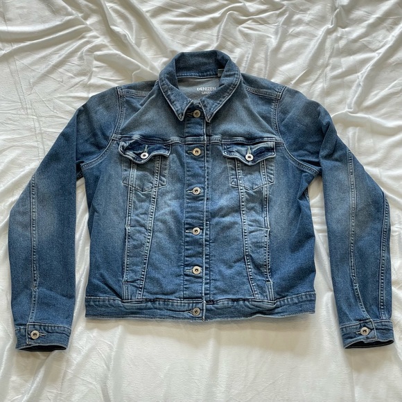 Denizen From Levi’s Jean Jacket - Picture 1 of 5